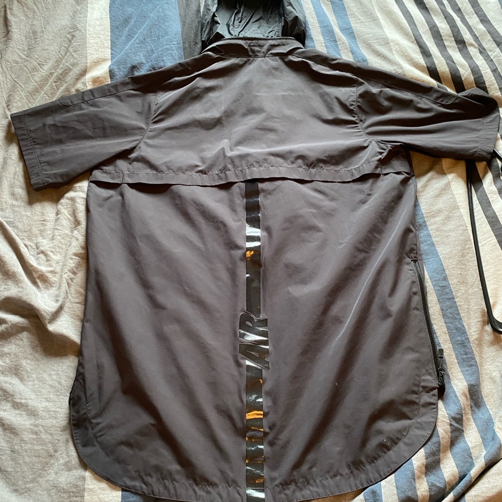 EUC Nike Sportswear Air Pivot V3 Black 1/2 Zip Pullover Basketball Jacket Mens L - Picture 2 of 10